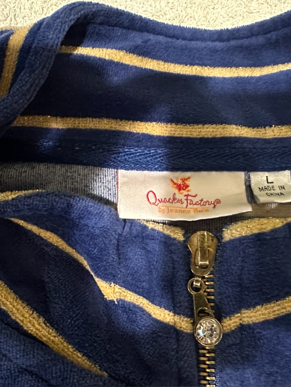 Quacker Factory Navy & Gold Zip up
